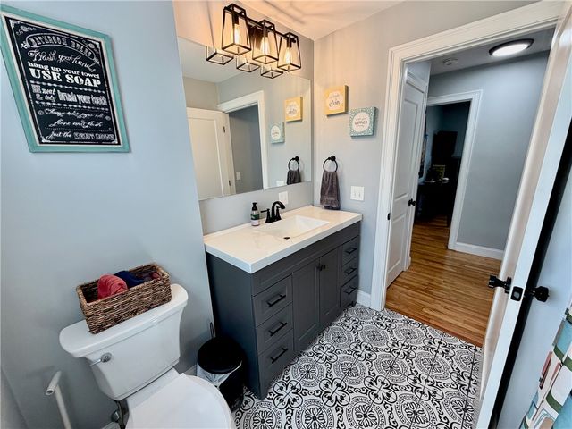 770 Metacom Avenue, Bristol, RI 02809