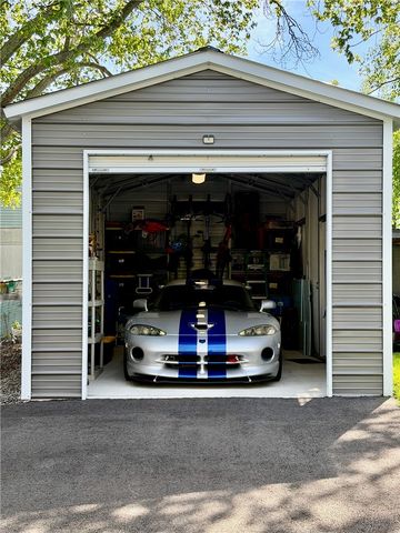 770 Metacom Avenue, Bristol, RI 02809