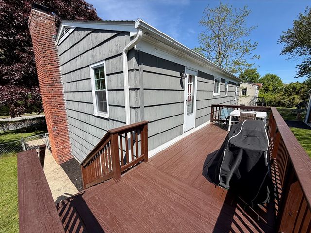 770 Metacom Avenue, Bristol, RI 02809