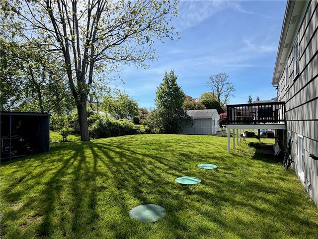 770 Metacom Avenue, Bristol, RI 02809