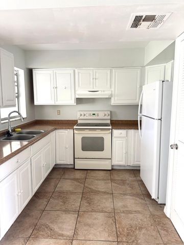 373 NE Orchard Street, Port St. Lucie, Port St Lucie, FL 34983