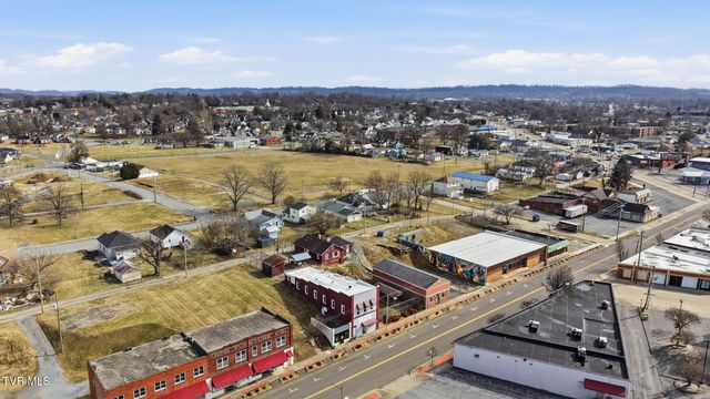427 & 431 East Sullivan Street, Kingsport, TN 37660