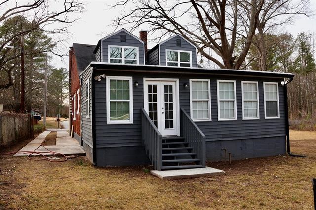 1526 Childress SW Drive, Atlanta, GA 30311