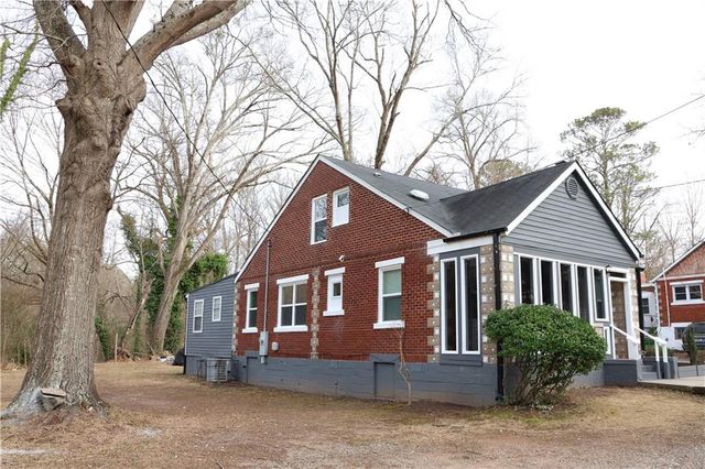 1526 Childress SW Drive, Atlanta, GA 30311