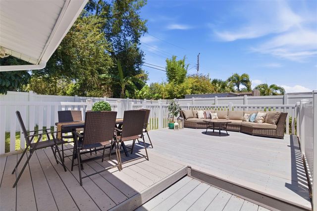 6477 33RD AVENUE N, St Petersburg, FL 33710