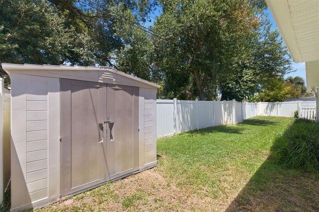 6477 33RD AVENUE N, St Petersburg, FL 33710