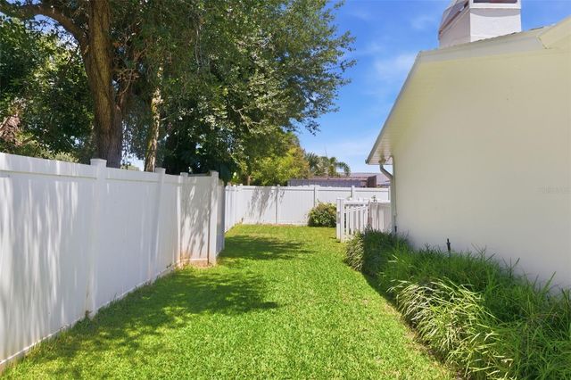 6477 33RD AVENUE N, St Petersburg, FL 33710