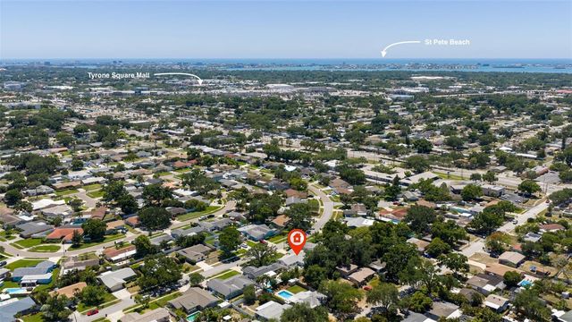 6477 33RD AVENUE N, St Petersburg, FL 33710