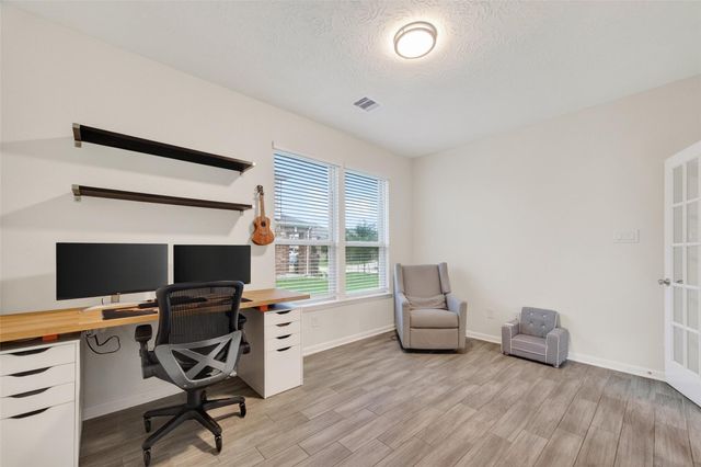 15607 Barton Orchard Lane, Houston, TX 77044