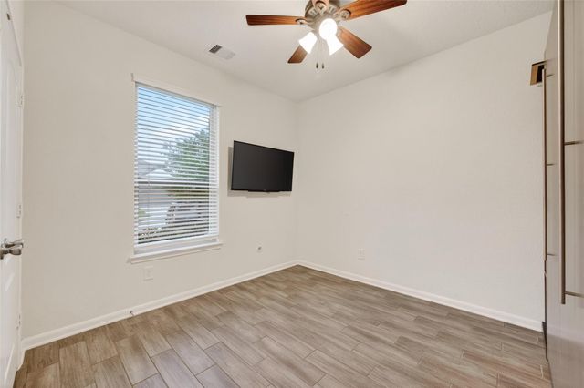 15607 Barton Orchard Lane, Houston, TX 77044