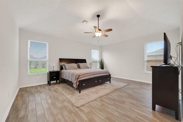 15607 Barton Orchard Lane, Houston, TX 77044