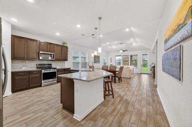 15607 Barton Orchard Lane, Houston, TX 77044