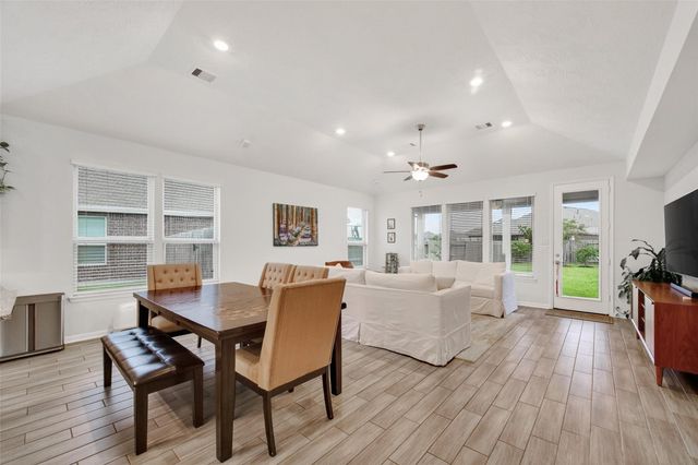 15607 Barton Orchard Lane, Houston, TX 77044