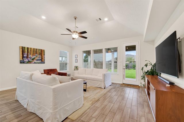 15607 Barton Orchard Lane, Houston, TX 77044