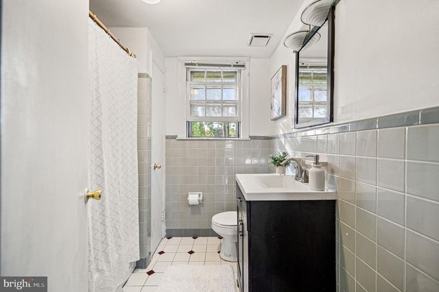111 MICHAELS LN, Wallingford, PA 19086