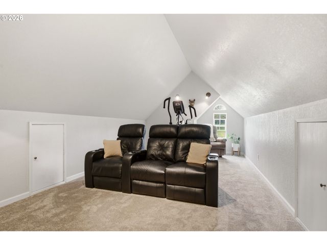 38901 Ne 25TH St, Washougal, WA 98671