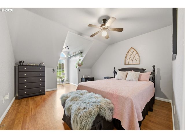 38901 Ne 25TH St, Washougal, WA 98671