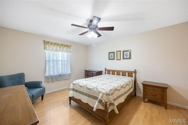 1425 Willow Brook Cove 5, St Louis, MO 63146