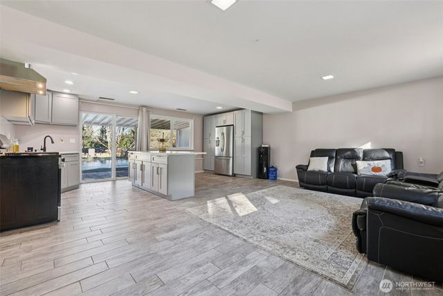 5603 81st Street E, Puyallup, WA 98371