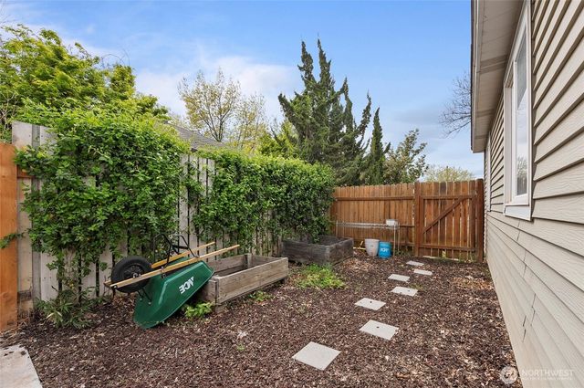 18 F Street SE, Ephrata, WA 98823