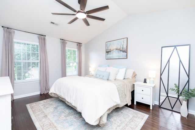 149 Grove Ln, S, Hendersonville, TN 37075