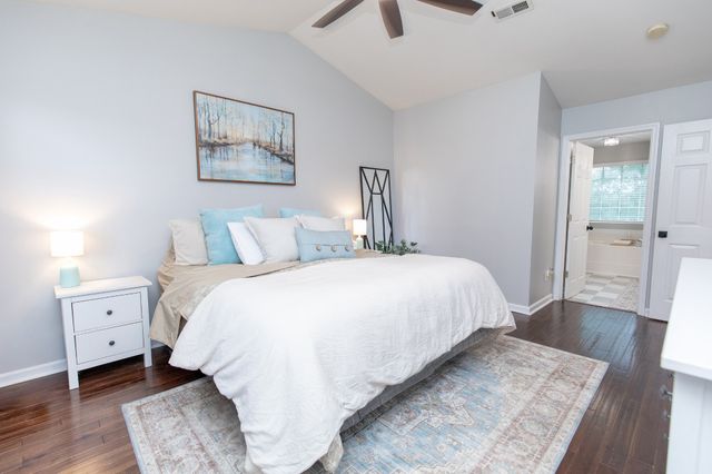 149 Grove Ln, S, Hendersonville, TN 37075