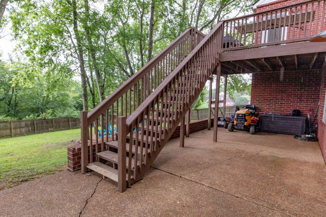 149 Grove Ln, S, Hendersonville, TN 37075