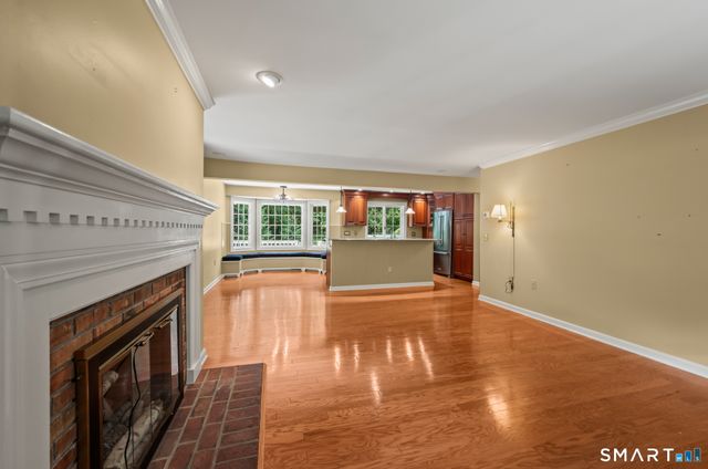 16 Cedar Grove Road, Southbury, CT 06488