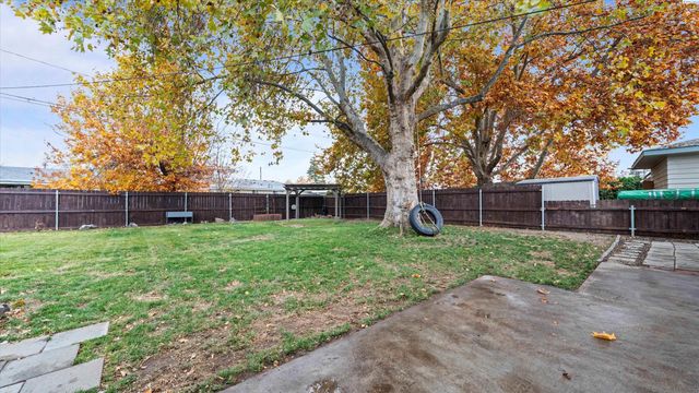 1505 Arbor St, Richland, WA 99352