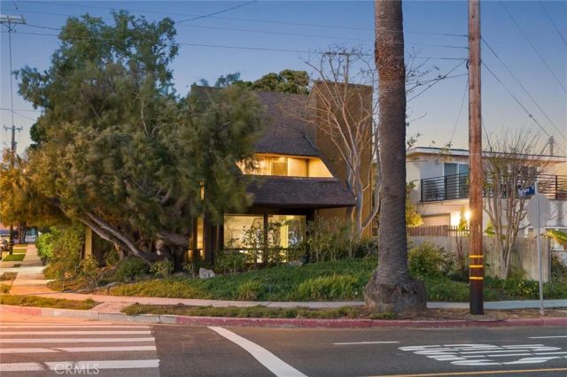 3740 Barbara, San Pedro, CA 90731