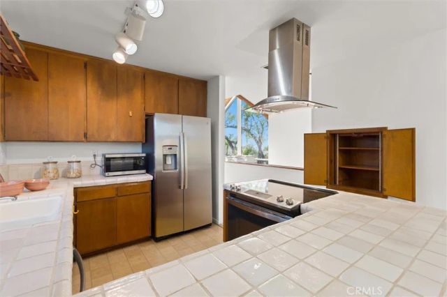 3740 Barbara, San Pedro, CA 90731