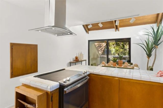 3740 Barbara, San Pedro, CA 90731