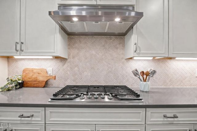 551 Glenville Lake Drive, Fuquay Varina, NC 27526