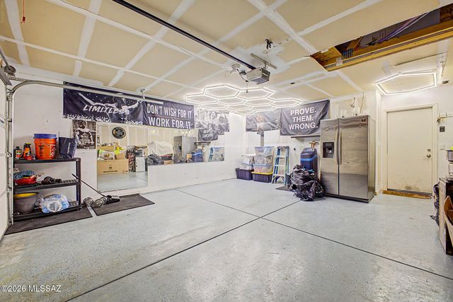 5122 S River Run Drive, Tucson, AZ 85746