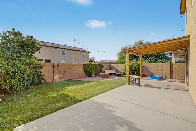 5122 S River Run Drive, Tucson, AZ 85746