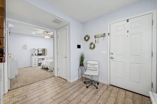 5122 S River Run Drive, Tucson, AZ 85746