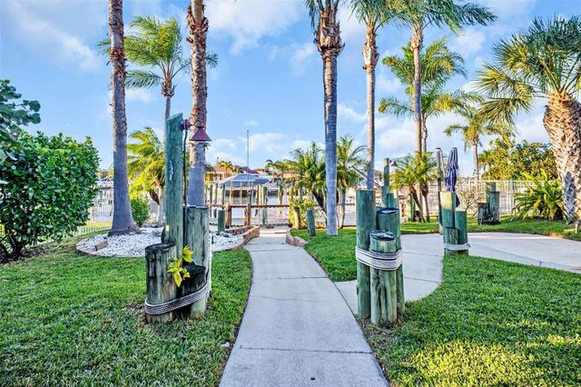 4951 GALLEON COURT, New Port Richey, FL 34652