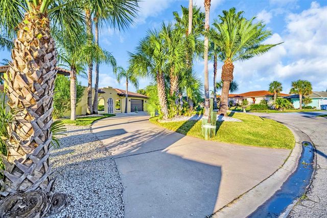 4951 GALLEON COURT, New Port Richey, FL 34652