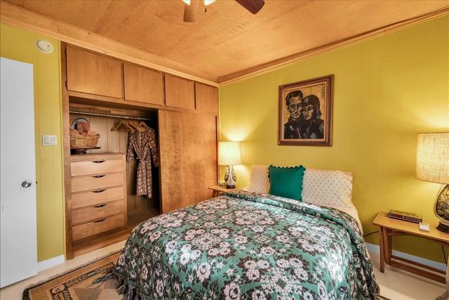 4171 Hughes Lane, Landers, CA 92285