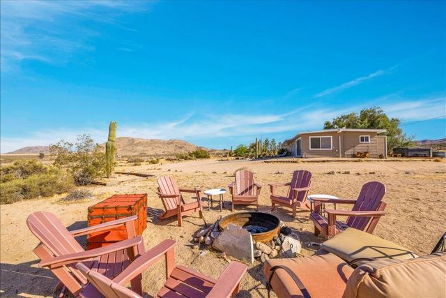 4171 Hughes Lane, Landers, CA 92285