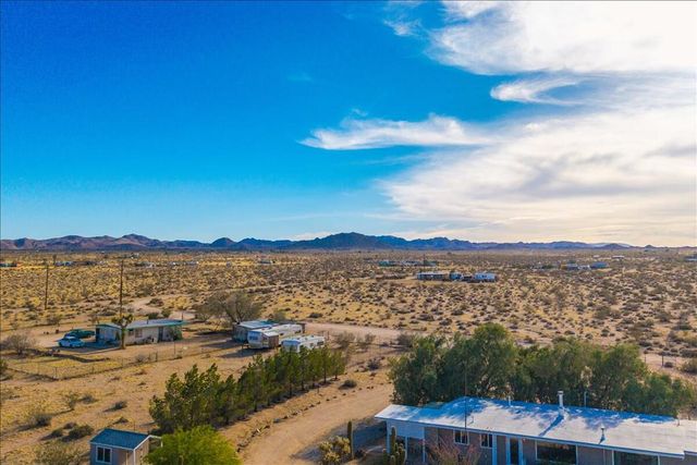 4171 Hughes Lane, Landers, CA 92285