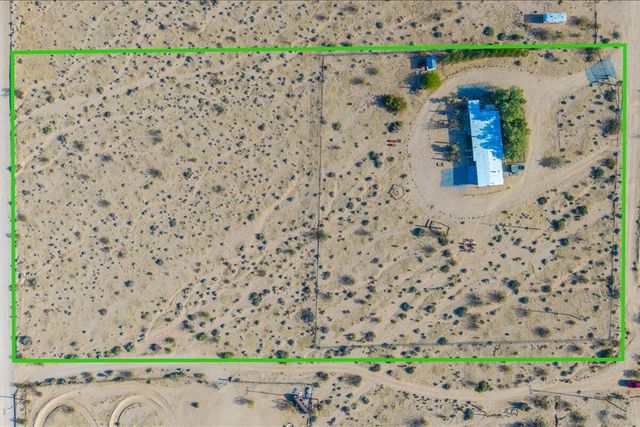 4171 Hughes Lane, Landers, CA 92285