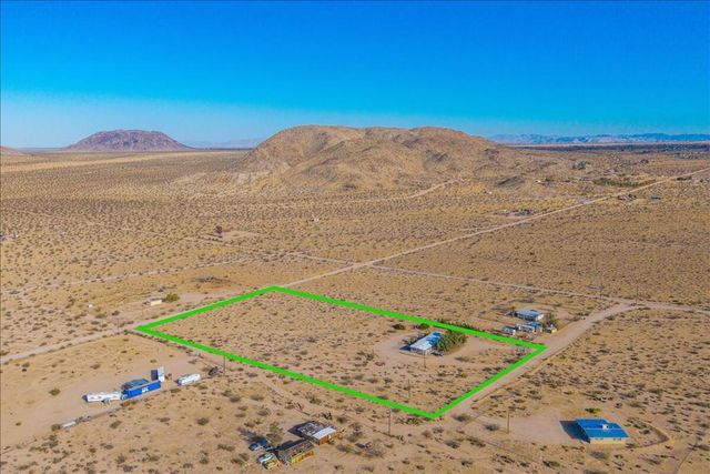 4171 Hughes Lane, Landers, CA 92285