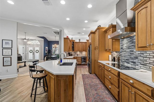 1709 LA FOREST AVENUE, Safety Harbor, FL 34695