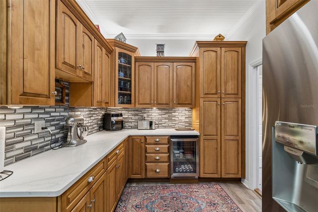 1709 LA FOREST AVENUE, Safety Harbor, FL 34695