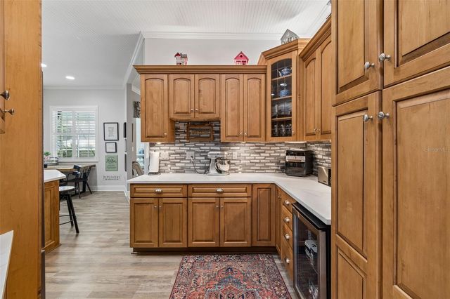 1709 LA FOREST AVENUE, Safety Harbor, FL 34695