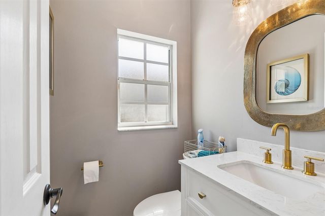 1709 LA FOREST AVENUE, Safety Harbor, FL 34695