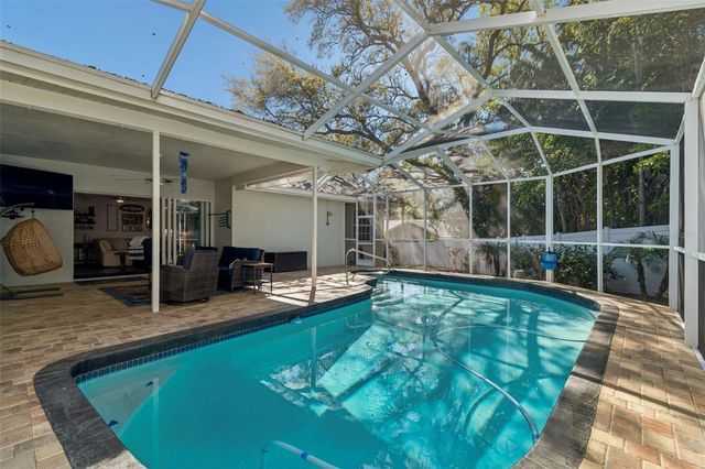 1709 LA FOREST AVENUE, Safety Harbor, FL 34695