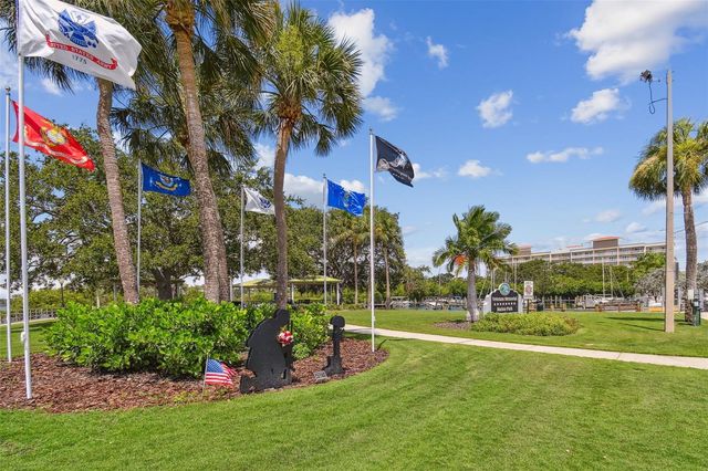 1709 LA FOREST AVENUE, Safety Harbor, FL 34695