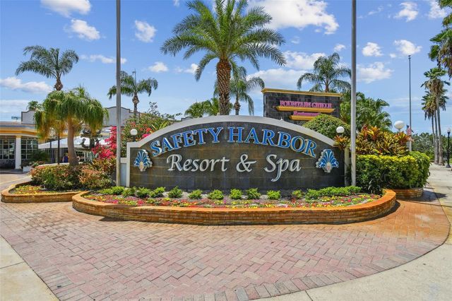1709 LA FOREST AVENUE, Safety Harbor, FL 34695